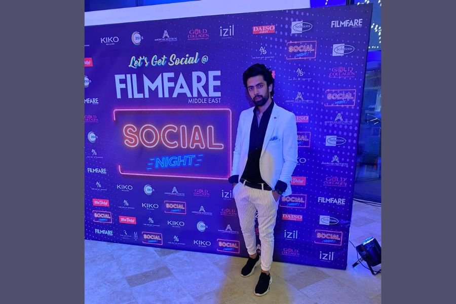 Harsh Narwani recognised as Emerging Social Media Talent by Filmfare Middle East Awards