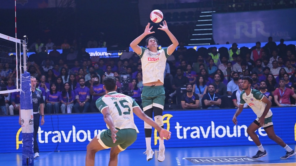 Bengaluru Torpedoes Outlast Calicut Heroes in PVL Nail-Biter
